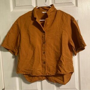 Uniqlo cropped gold mustard yellow linen-blend button up shirt women’s size XS